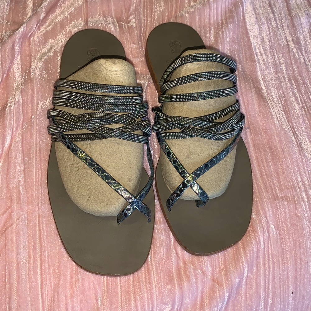 Beaded Strappy Sandal
BRUNELLO CUCINELLI